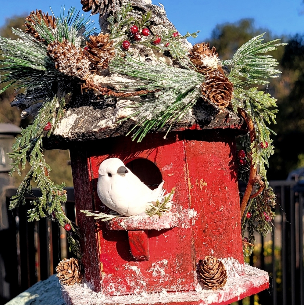 Christmas Winter Birdhouse Arrangement Bird Table Decor Farmhouse Rustic Cabin